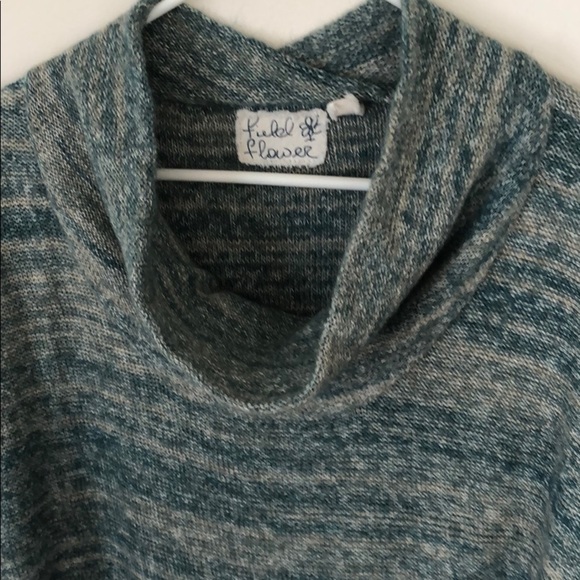 Marbled pattern, cowl neck Anthropologie tunic - Picture 2 of 4